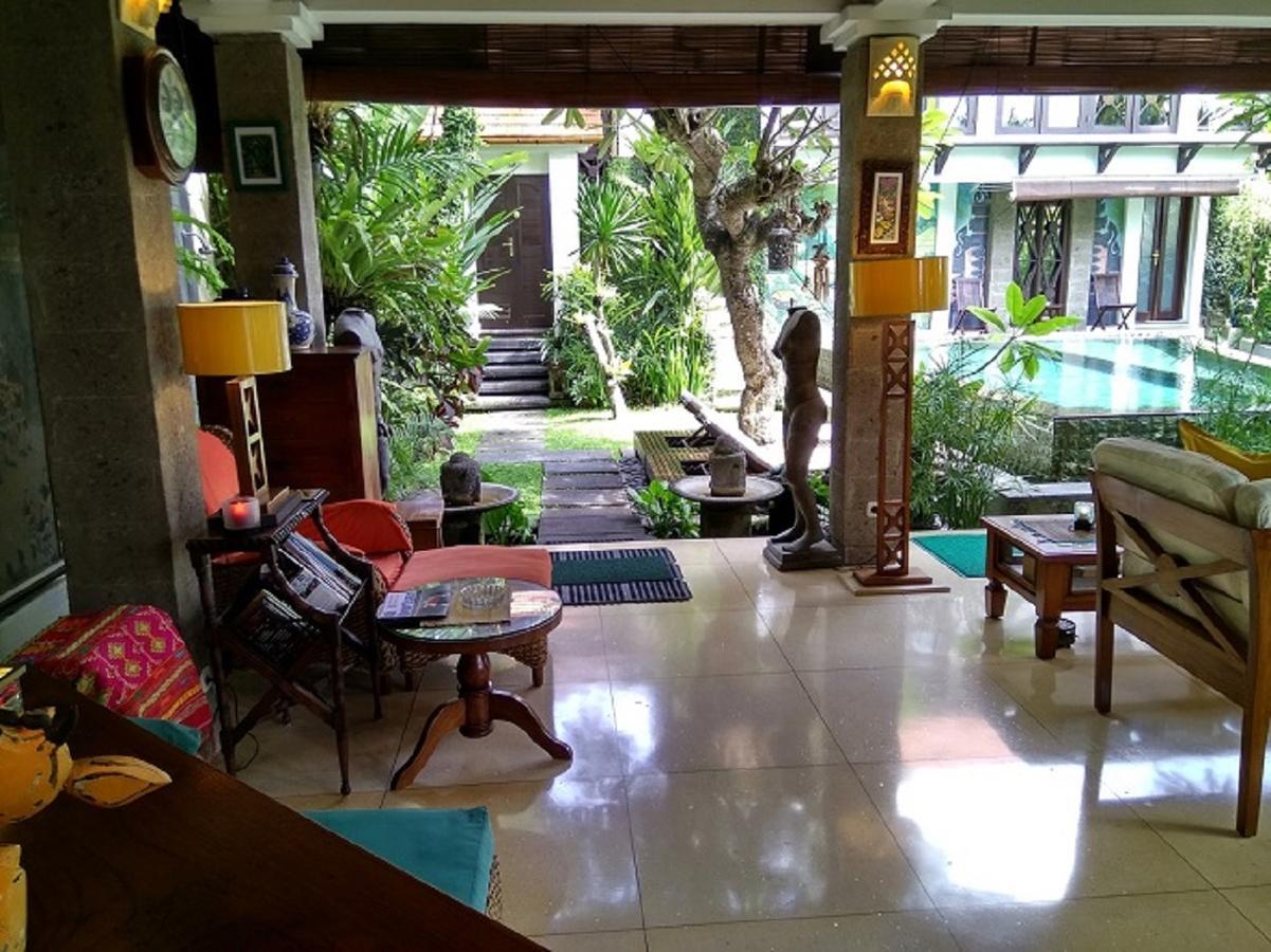 Wisma tamu Umah Watu Seminyak (Bali)